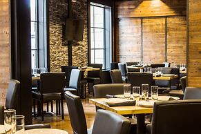 Cobblestone Hotel & Suites – Chippewa Falls