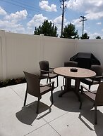 Cobblestone Hotel & Suites - McCook
