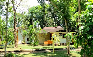 Alonaland Resort Apartelle