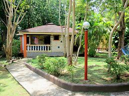 Alonaland Resort Apartelle