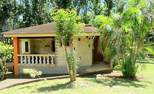 Alonaland Resort Apartelle