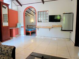 Alonaland Resort Apartelle