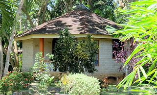 Alonaland Resort Apartelle