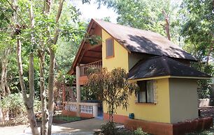 Alonaland Resort Apartelle