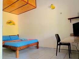 Alonaland Resort Apartelle