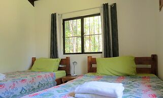 Alonaland Resort Apartelle