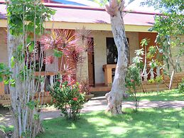 Alonaland Resort Apartelle