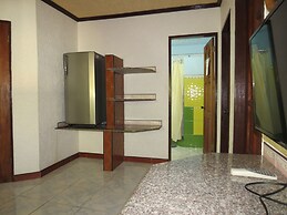 Alonaland Resort Apartelle