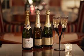 Hotel Amsterdam Huis Ten Bosch