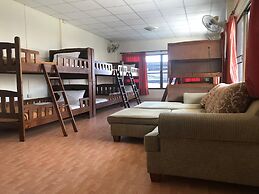 Green Mango Guesthouse - Hostel