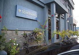 Hotel Semiramis City center