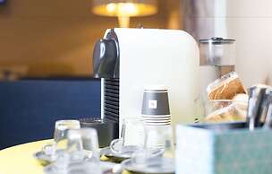 Hotel Semiramis City center