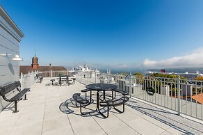 Les Lofts du Trésor - By Les Lofts Vieux-Quebec