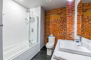 Les Lofts du Trésor - By Les Lofts Vieux-Quebec