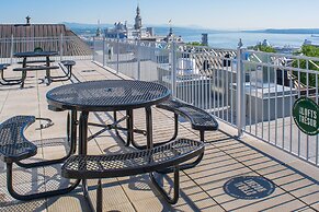 Les Lofts du Trésor - By Les Lofts Vieux-Quebec