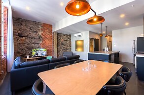 Les Lofts du Trésor - By Les Lofts Vieux-Quebec