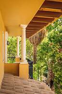 BYPILLOW Villa Lorena