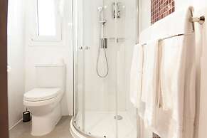 BYPILLOW Villa Lorena