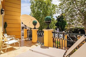 BYPILLOW Villa Lorena