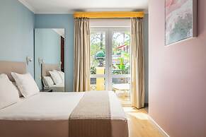 BYPILLOW Villa Lorena
