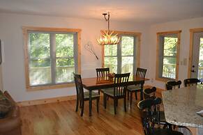 The Esmeralda Inn at Lake Lure