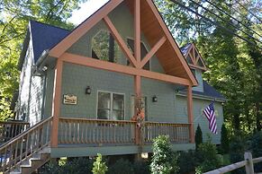 The Esmeralda Inn at Lake Lure
