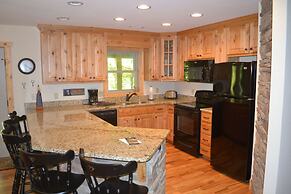 The Esmeralda Inn at Lake Lure