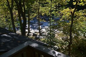 The Esmeralda Inn at Lake Lure