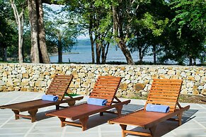 Papagayo Golden Palms Beachfront Hotel