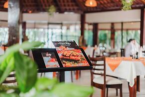 Papagayo Golden Palms Beachfront Hotel