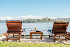 Papagayo Golden Palms Beachfront Hotel