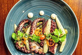 Papagayo Golden Palms Beachfront Hotel