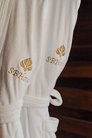 Papagayo Golden Palms Beachfront Hotel