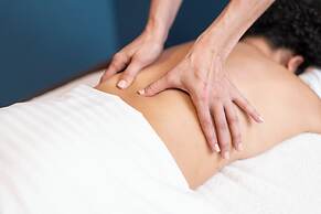 Papagayo Golden Palms Beachfront Hotel