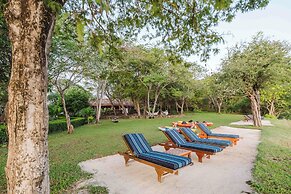 Papagayo Golden Palms Beachfront Hotel