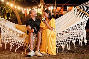 Papagayo Golden Palms Beachfront Hotel