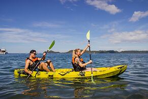 Papagayo Golden Palms Beachfront Hotel