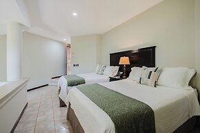 Papagayo Golden Palms Beachfront Hotel