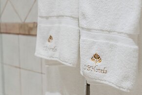 Papagayo Golden Palms Beachfront Hotel