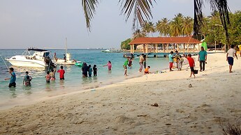 Dream Inn Sun Beach Hotel