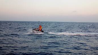 Dream Inn Sun Beach Hotel