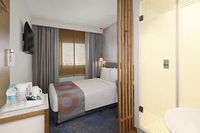 Holiday Inn Express Nashik Indira Nagar by IHG