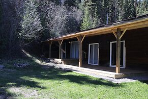 Lac Des Roches Resort