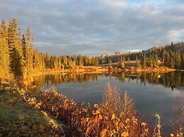 Lac Des Roches Resort