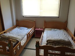 Guest House Naraya - Hostel