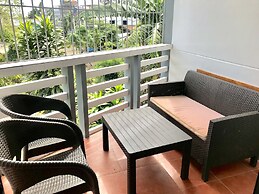 BADLADZ Staycation Condos