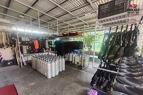 BADLADZ Staycation Condos