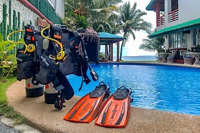 BADLADZ Staycation Condos