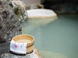 Shirahone Onsen Tsuruya Ryokan