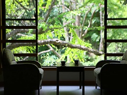 Shirahone Onsen Tsuruya Ryokan